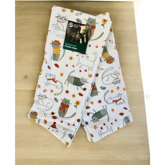 NEW Grey & White Cats Autumn Green Orange Fall Leaves Kitten Kitchen 2 Towel Set - Picture 1 of 5